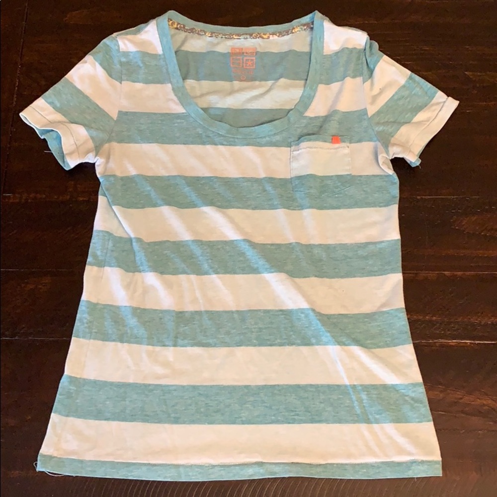 Blue stripe tee